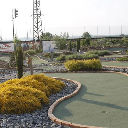 Slovacky Dvur S.r.o. Ferienpark *