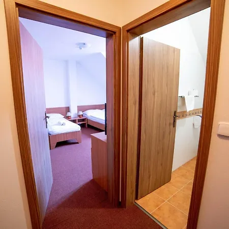 Tatil parkı Slovacky Dvur S.r.o. *