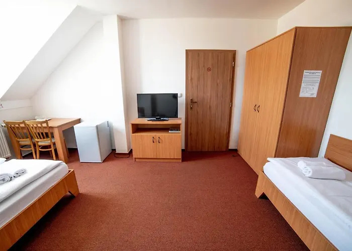 Holiday park Slovacky Dvur S.r.o. Ostrozska Nova Ves